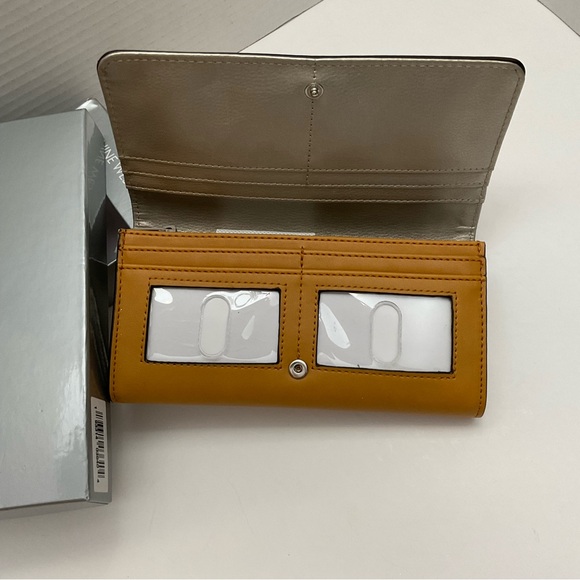 Nine West Women Wallet - Picture 4 of 6